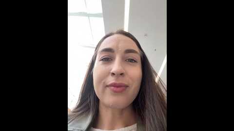 Media: holly_play Stripchat 2024-10-19 10:14:00