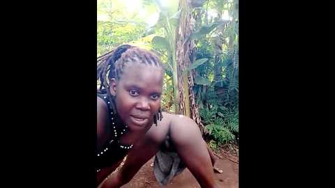Media: holygrail001 Stripchat 2024-10-19 13:41:00