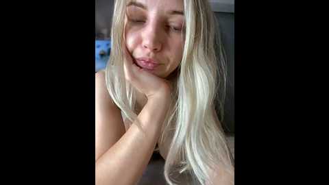 Media: jasmina0001 Stripchat 2024-10-19 20:14:00