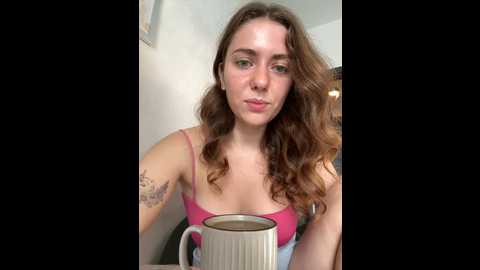 Media: mariid Stripchat 2024-10-19 08:29:00