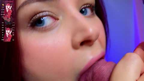 Media: maxmia Stripchat 2024-10-19 08:07:00