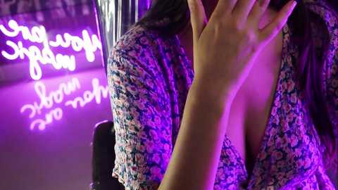 Media: mishamalhotra Stripchat 2024-10-19 14:07:00