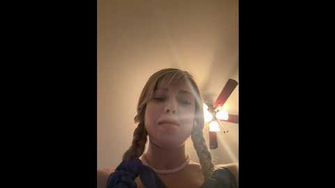 Media: propertyofdaddy Stripchat 2024-10-19 22:37:00