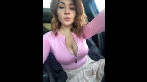 Media: south_carolina Stripchat 2024-10-19 10:41:00