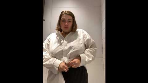 Media: suziemurray Stripchat 2024-10-19 07:30:00