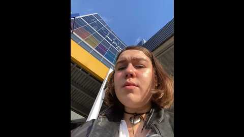 Media: suziemurray Stripchat 2024-10-19 09:17:00