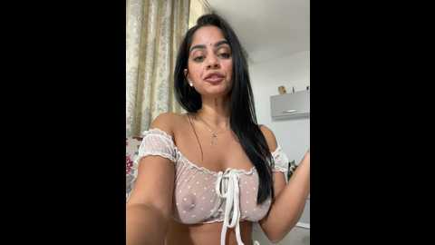 Media: _adelle Stripchat 2024-10-20 10:08:00