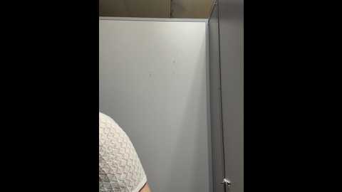 Media: _angelari_ Stripchat 2024-10-20 00:12:00