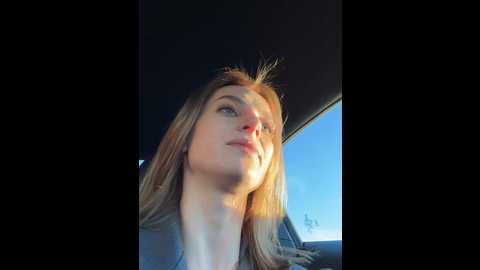 Media: _angelari_ Stripchat 2024-10-20 13:28:00