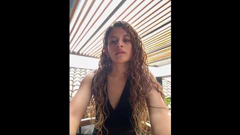 Media: alana15 Stripchat 2024-10-20 16:22:00