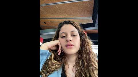 Media: alana15 Stripchat 2024-10-20 20:47:00