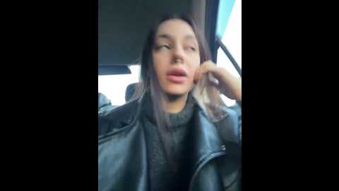 Media: cherry____pie Stripchat 2024-10-20 14:24:00