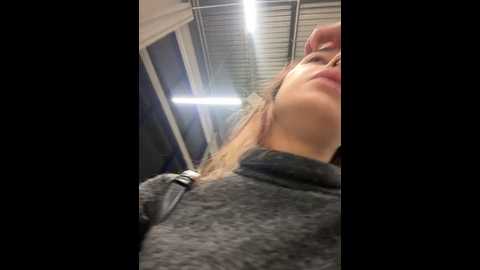 Media: cherry____pie Stripchat 2024-10-20 18:23:00