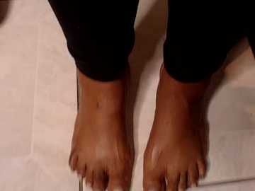 Media: giantbootymilf Stripchat 2024-10-20 09:17:00