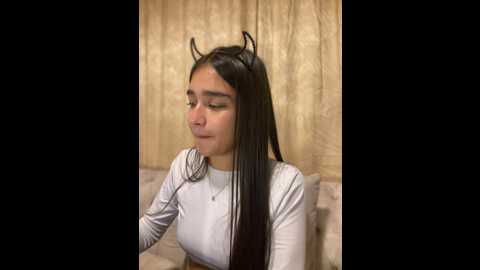 Media: im_samantha_ Stripchat 2024-10-20 04:07:00