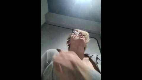 kate_risky @ stripchat on 20241020