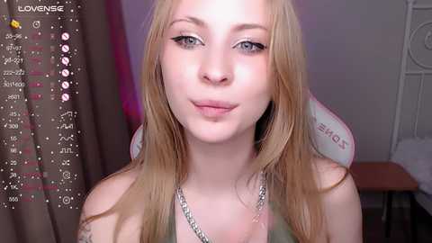Media: lilkitty_melanie Stripchat 2024-10-20 02:07:00
