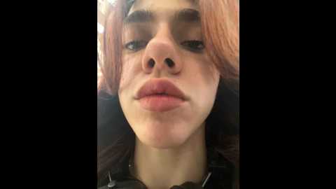Media: lily__belle Stripchat 2024-10-20 11:02:00