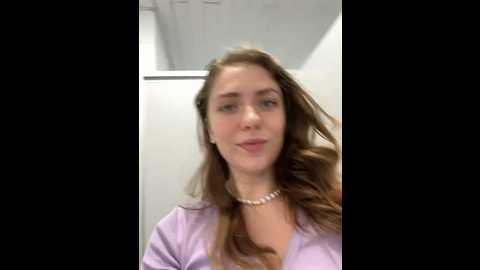 Media: mariid Stripchat 2024-10-20 14:13:00