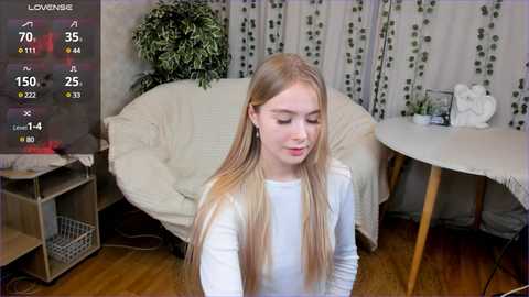 Media: mell_milles Stripchat 2024-10-20 18:36:00