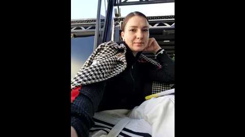 Media: mila_dream69 Stripchat 2024-10-20 09:37:00