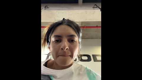 Media: sam_sara Stripchat 2024-10-20 17:01:00