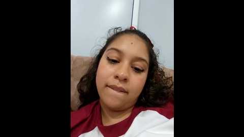 Media: shara_dreams Stripchat 2024-10-20 03:57:00