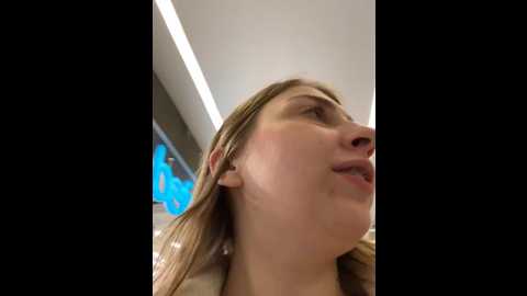 Media: sunny___bunny Stripchat 2024-10-20 17:20:00