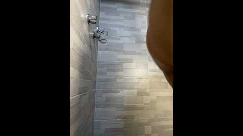 Media: sweetmuslim01 Stripchat 2024-10-20 03:10:00