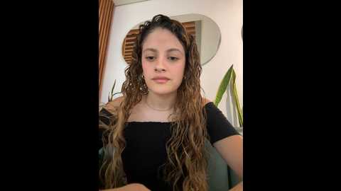 Media: alana15 Stripchat 2024-10-21 20:26:00