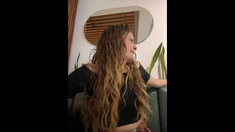 Media: alana15 Stripchat 2024-10-21 21:25:00