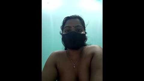 Media: amisha_2 Stripchat 2024-10-21 19:13:00