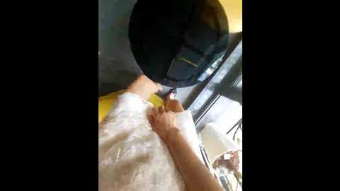 Media: baby_mia69 Stripchat 2024-10-21 06:16:00