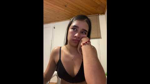 Media: im_samantha_ Stripchat 2024-10-21 07:37:00