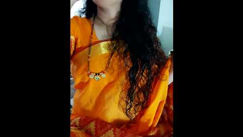 Media: indian_desi_wife Stripchat 2024-10-21 05:22:00