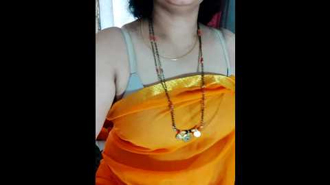 Media: indian_desi_wife Stripchat 2024-10-21 06:46:00