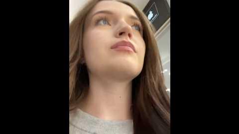 Media: jessi_meow Stripchat 2024-10-21 16:09:00