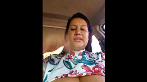 Media: keilymadam Stripchat 2024-10-21 14:30:00