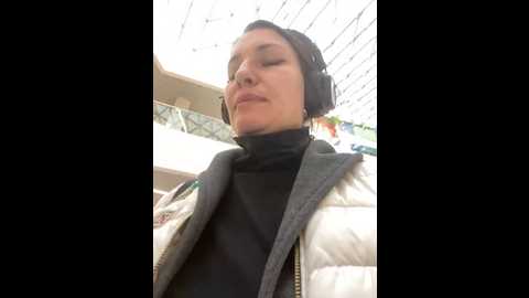 Media: mila_dream69 Stripchat 2024-10-21 12:29:00