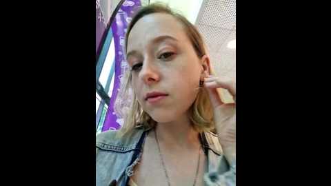 Media: public_katrisha Stripchat 2024-10-21 16:25:00