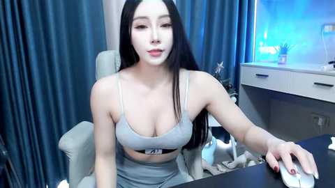 qqisjaujwhsdshzu @ stripchat on 20241021