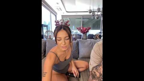 Media: sexonmylvl Stripchat 2024-10-21 09:14:00