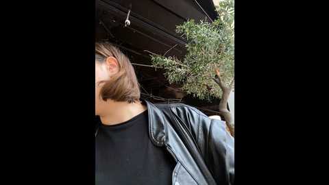 Media: suziemurray Stripchat 2024-10-21 08:01:00