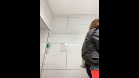 Media: suziemurray Stripchat 2024-10-21 09:37:00