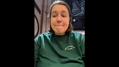 Media: suziemurray Stripchat 2024-10-21 09:44:00