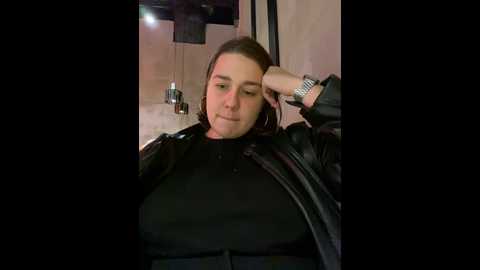 Media: suziemurray Stripchat 2024-10-21 11:12:00