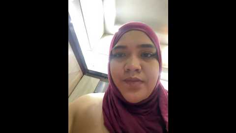Media: sweetmuslim01 Stripchat 2024-10-21 06:06:00