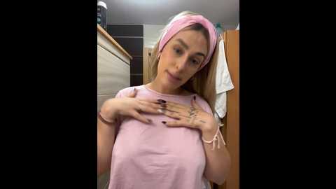 tukailebb @ stripchat on 20241021