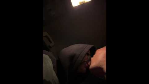 Media: xxkbeast1xx Stripchat 2024-10-21 09:59:00