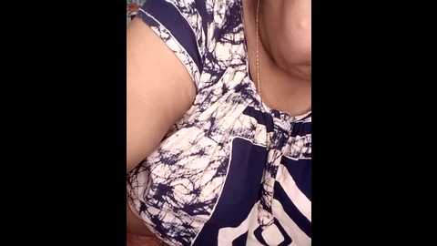 Media: 2boudi Stripchat 2024-10-22 07:15:00